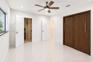 901 NW 9th Ct, Homestead, FL 33030 - Photo 7