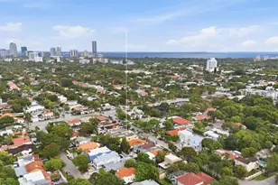 1745 SW 17th St, Miami, FL 33145 - Photo 27