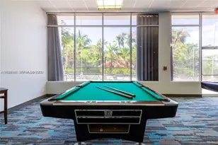 100 Bayview Dr, Sunny Isles Beach, FL 33160 - Photo 23