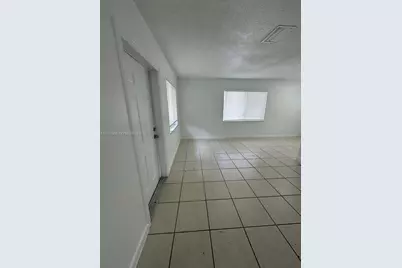 3961 NW 30th Ter #1, Lauderdale Lakes, FL 33309 - Photo 3