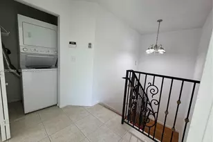 718 NE 4th Ct., Hallandale Beach, FL 33009 - Photo 7
