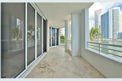 848 Brickell Key Dr #306, Miami, FL 33131 - Photo 9