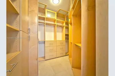 848 Brickell Key Dr #306, Miami, FL 33131 - Photo 15