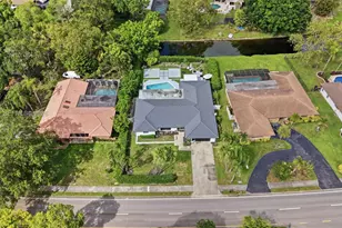 9935 Ramblewood Dr, Coral Springs, FL 33071 - Photo 43
