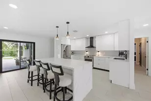 9935 Ramblewood Dr, Coral Springs, FL 33071 - Photo 5