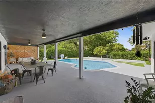 9935 Ramblewood Dr, Coral Springs, FL 33071 - Photo 29