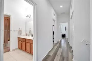 650 NE 191st Terrace, Miami, FL 33179 - Photo 39