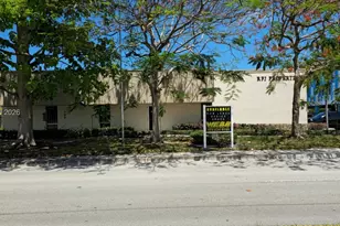 2761 N 29th Ave, Hollywood, FL 33020 - Photo 1