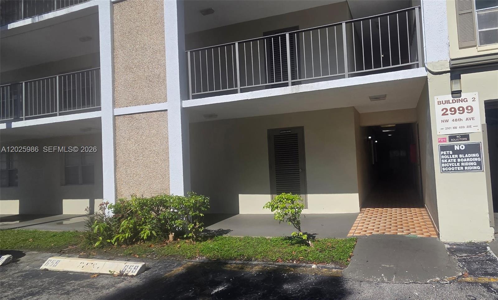 2999 NW 48th Ave #246 - 2999 NW 48th Ave #246, Lauderdale Lakes, FL 33313 Luxury Property | Jose Angel Pina