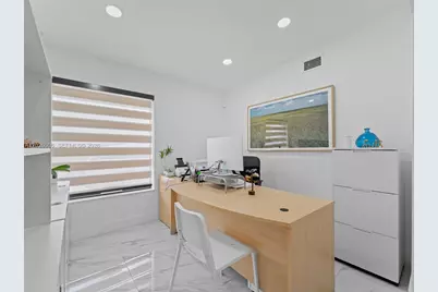 10700 SW 46th St, Miami, FL 33165 - Photo 5