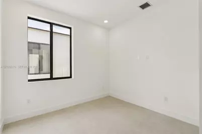 1521 SW 40th Ter, Fort Lauderdale, FL 33317 - Photo 15