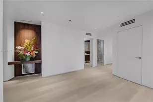 851 NE 1st Ave, Miami, FL 33132 - Photo 21