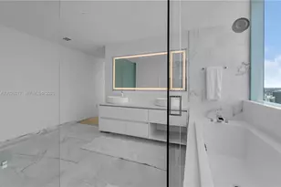 851 NE 1st Ave, Miami, FL 33132 - Photo 81
