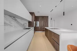 851 NE 1st Ave, Miami, FL 33132 - Photo 43