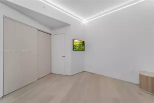 851 NE 1st Ave, Miami, FL 33132 - Photo 33
