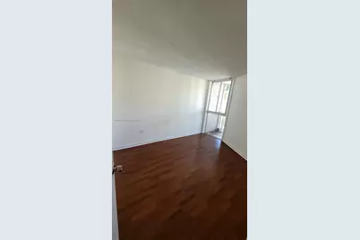 6995 NW 186th St #E301, Hialeah, FL 33015 - Photo 5