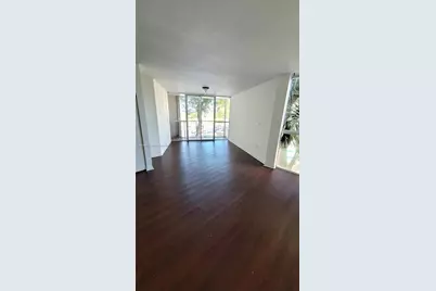 6995 NW 186th St #E301, Hialeah, FL 33015 - Photo 9