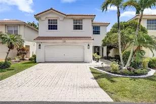 11953 Donlin Dr, Wellington, FL 33414 - Photo 3