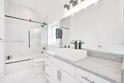 1112 NE 17th Way, Fort Lauderdale, FL 33304 - Photo 21