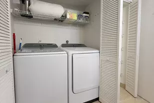 16400 Collins Ave, Sunny Isles Beach, FL 33160 - Photo 27
