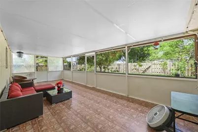 1611 SW 67th Ave, North Lauderdale, FL 33068 - Photo 27