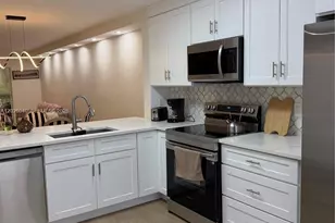 7350 Kinghurst Dr, Delray Beach, FL 33446 - Photo 21