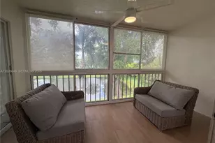 7350 Kinghurst Dr, Delray Beach, FL 33446 - Photo 9