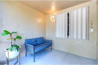 302 Lakeview Dr #105, Weston, FL 33326 - Photo 3