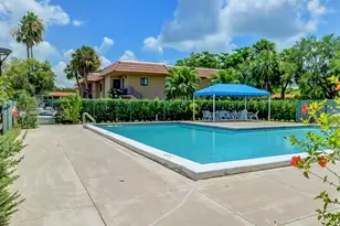 302 Lakeview Dr, Weston, FL 33326 - Photo 39