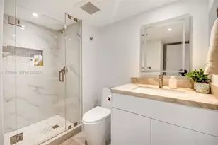 302 Lakeview Dr, Weston, FL 33326 - Photo 35