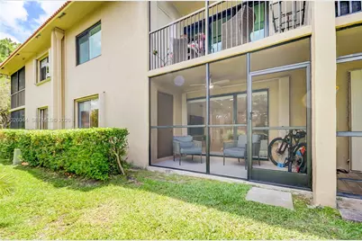 302 Lakeview Dr #105, Weston, FL 33326 - Photo 25