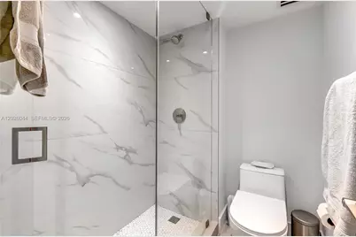 302 Lakeview Dr #105, Weston, FL 33326 - Photo 35