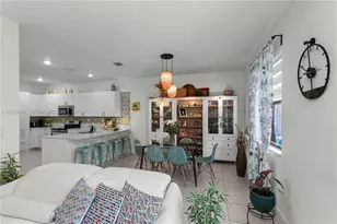 12862 SW 231st St, Miami, FL 33170 - Photo 11
