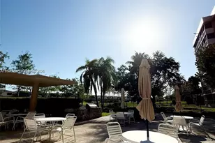 800 NE 195th St, Miami, FL 33179 - Photo 9