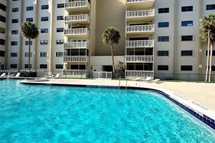 800 NE 195th St, Miami, FL 33179 - Photo 7