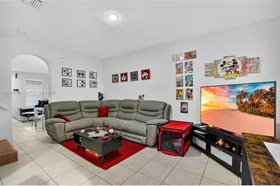 9341 SW 171st Ave, Miami, FL 33196 - Photo 11