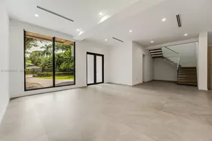 3741 Kumquat Ave, Miami, FL 33133 - Photo 9