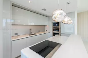 18975 Collins Ave, Sunny Isles Beach, FL 33160 - Photo 5