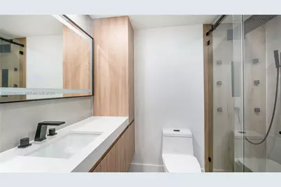 2539 S Bayshore Dr #212A, Miami, FL 33133 - Photo 13