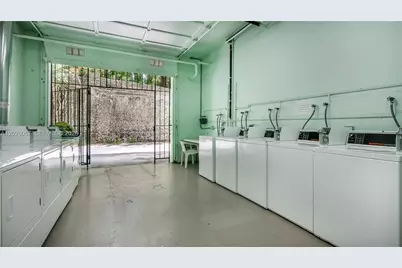 2539 S Bayshore Dr #212A, Miami, FL 33133 - Photo 33