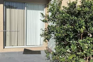 2391 NW 96th Terrace, Pembroke Pines, FL 33024 - Photo 5