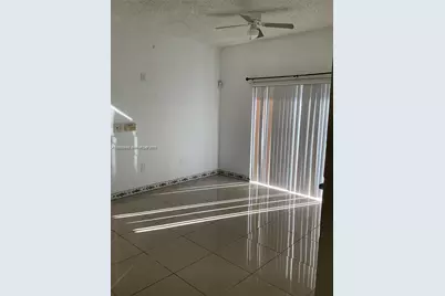 2391 NW 96th Ter #19M, Pembroke Pines, FL 33024 - Photo 3