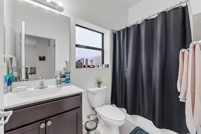 134 NE 23rd Ter, Homestead, FL 33033 - Photo 15
