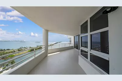 555 NE 34th St #1402, Miami, FL 33137 - Photo 13