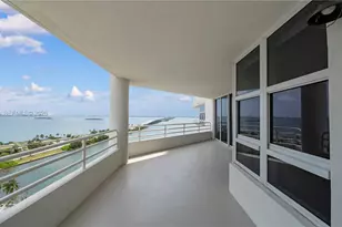 555 NE 34th St, Miami, FL 33137 - Photo 13