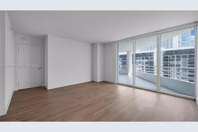 555 NE 34th St #1402, Miami, FL 33137 - Photo 25