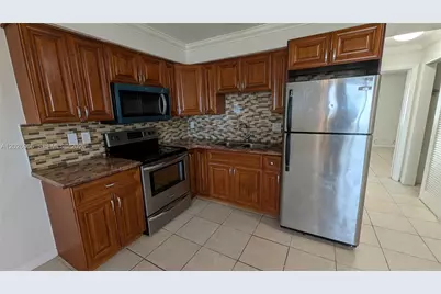 700 Atlantic Shores Blvd #8, Hallandale Beach, FL 33009 - Photo 7