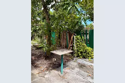 1251 NW 29th Ter #1, Miami, FL 33142 - Photo 25