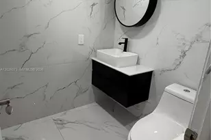 8430 NW 8th St, Miami, FL 33126 - Photo 37