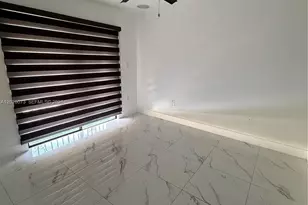 8430 NW 8th St, Miami, FL 33126 - Photo 31